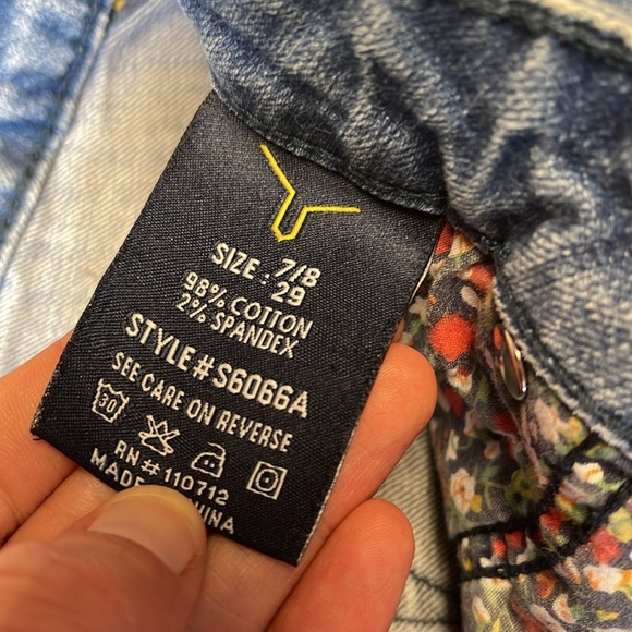 Vigoss denim shorts good used condition no major flaws size 29 - Picture 7 of 11